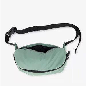 CAL-PACK Belt Bag NWT​